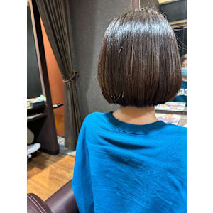 HAIR DESIGN + GOLDEN ROCK×スタイル