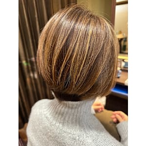 HAIR DESIGN + GOLDEN ROCK×スタイル