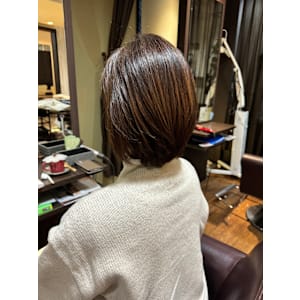 HAIR DESIGN + GOLDEN ROCK×スタイル