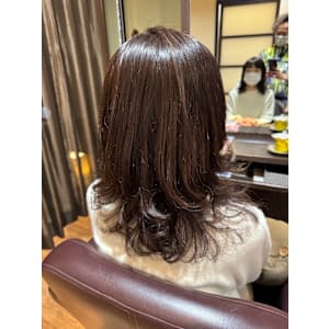 HAIR DESIGN + GOLDEN ROCK×スタイル