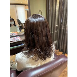 HAIR DESIGN + GOLDEN ROCK×スタイル