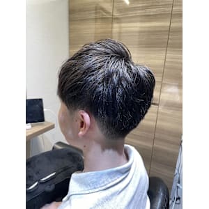 ツーブロックスタイル