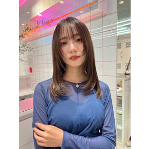 韓国風くびれレイヤー