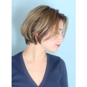 ショート・ボブ/白髪ぼかし/ハイライト/絶壁解消/40代 - INCEPTION  GINZA 銀座【インセプション】掲載中