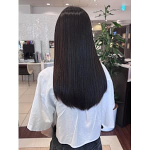 素髪のような艶感！7step treatment