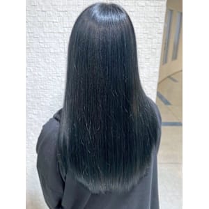 ブルーグレー ブリーチカラー ダメージレス ツヤ髪 ロング