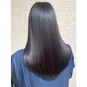 艶髪 髪質改善トリートメント セミロング ストレートヘア