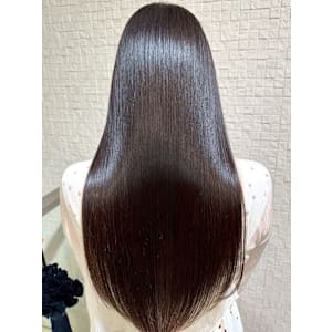 艶ストレート ダークブラウン 髪質改善 ロングヘア 20代