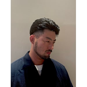 アップバング × フェードスタイル