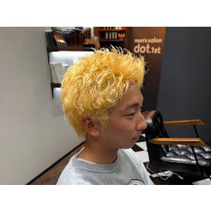 スパイキーショート×ピンパーマ