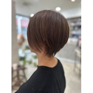 大人女性ショートヘア