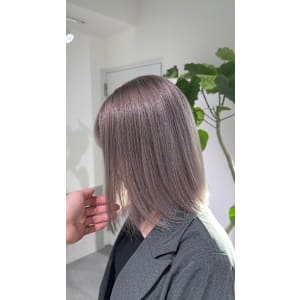 CIERA.ナチュラル外ボブ×シルバーアッシュ - CIERA. 南船場【シエラミナミセンバ】掲載中