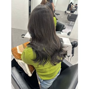 ゆるふわラフかわミディアムレイヤー　20代30代40代 - CIERA. 南船場【シエラミナミセンバ】掲載中