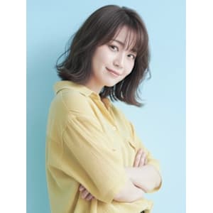 オーガニックカラーの軽やか外ハネボブ