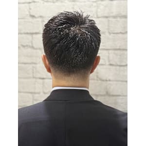 理容室定番！オシャレ刈り上げショート - グレイスフルバーバー プラチナム【グレイスフルバーバー プラチナム】掲載中