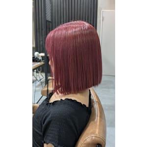 ボブピンクブリーチカラー