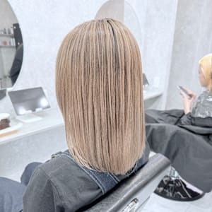 ナチュラルバレイヤージュ