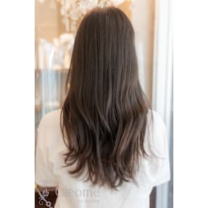 20代~50代に選ばれるサロン/暗めカラー/デザインカラー