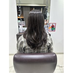 デジタルパーマで作るコテ巻き風スタイル