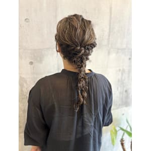 お呼ばれヘアセット《 ARCH Mayu 》