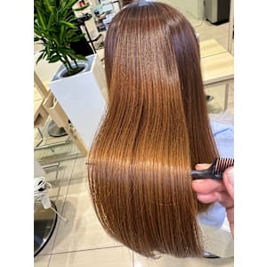 最高の艶感を☆髪質改善トリートメント