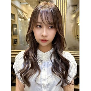 ナチュラルブラウン/パールベージュ/バタフライカット