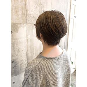 大人女子に人気！ショートヘア【ARCH Sayaka】