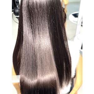 【YOKE】オリーブグレージュアッシュベージュ縮毛矯正髪質改