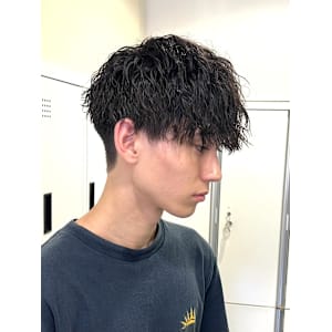 【平山明樹】縦落ちスパイラルパーマ