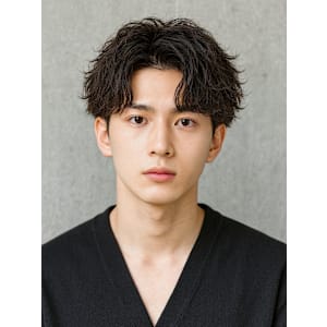 センターパート スパイラルパーマ メンズパーマ 20代