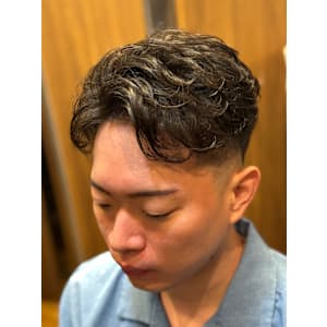 フェザーパーマ×フェード - ヒロ銀座ヘアーサロン 新橋 銀座口店【ヒロギンザヘアーサロンシンバシギンザグチテン】掲載中
