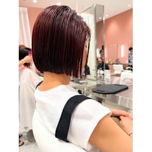 切りっぱなしボブ/レッドブラウン - KENJE横浜-Smart Salon-【ケンジヨコハマスマートサロン】掲載中
