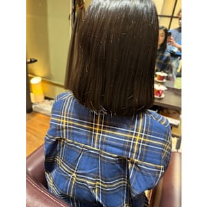 HAIR DESIGN + GOLDEN ROCK×スタイル