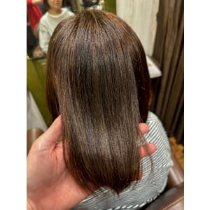 HAIR DESIGN + GOLDEN ROCK×スタイル