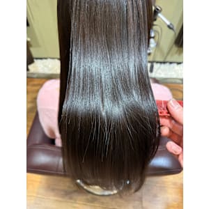 HAIR DESIGN + GOLDEN ROCK×スタイル