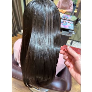 HAIR DESIGN + GOLDEN ROCK×スタイル