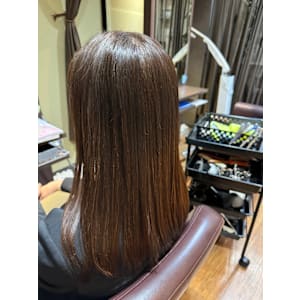 HAIR DESIGN + GOLDEN ROCK×スタイル