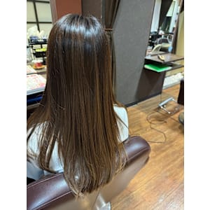 HAIR DESIGN + GOLDEN ROCK×スタイル