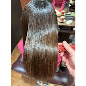 HAIR DESIGN + GOLDEN ROCK×スタイル