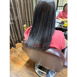 HAIR DESIGN + GOLDEN ROCK×スタイル