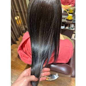 HAIR DESIGN + GOLDEN ROCK×スタイル