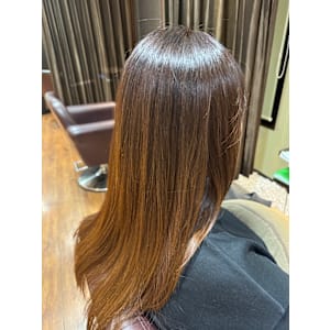 HAIR DESIGN + GOLDEN ROCK×スタイル