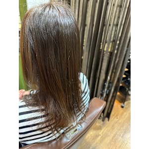 HAIR DESIGN + GOLDEN ROCK×スタイル