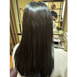 HAIR DESIGN + GOLDEN ROCK×スタイル