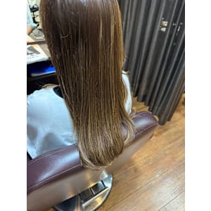 HAIR DESIGN + GOLDEN ROCK×スタイル