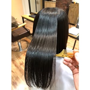 髪質改善ヘアエステサロン OPSIA×スタイル