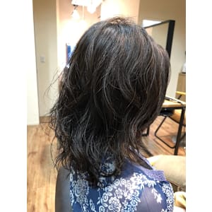 髪質改善ヘアエステサロンSHIKIORI×スタイル