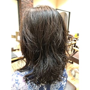 髪質改善ヘアエステサロンSHIKIORI×スタイル