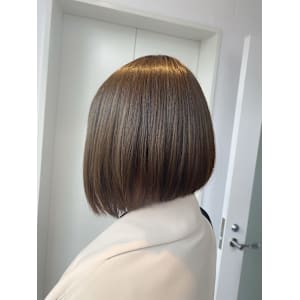 髪質改善ヘアエステサロンSHIKIORI×スタイル