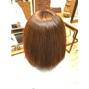 髪質改善ヘアエステ&縮毛矯正専門店Racicu×スタイル